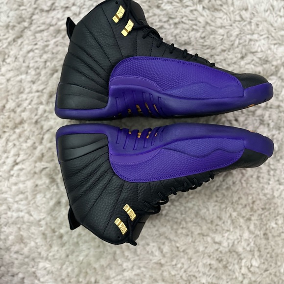 Air Jordan 12 Retro OG ‘Court Purple’ - Picture 3 of 10